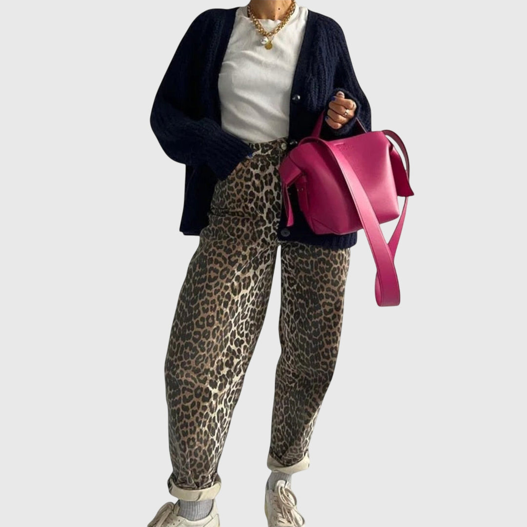 June | Vintage Jeans with Leopard Print