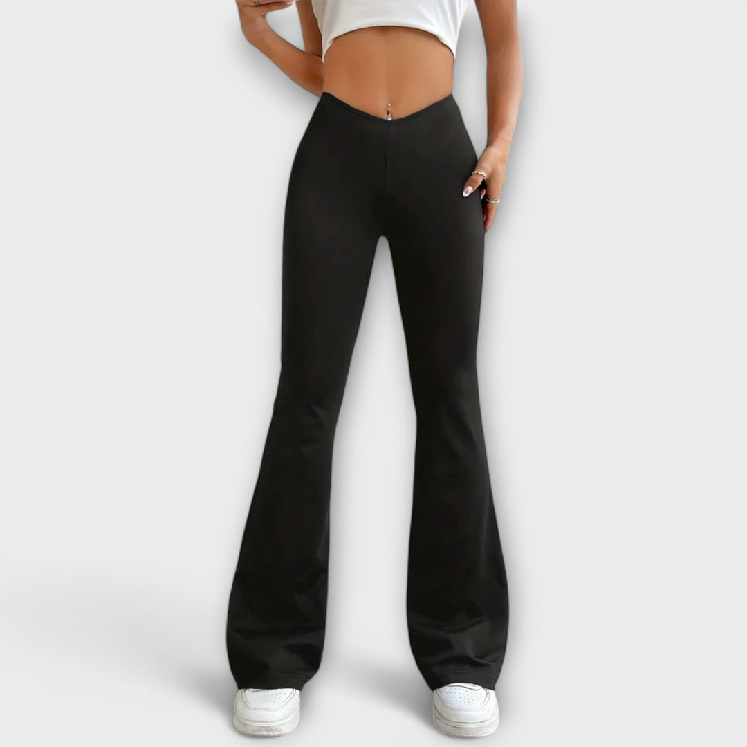 June | Relaxed Pants with Flared Leg
