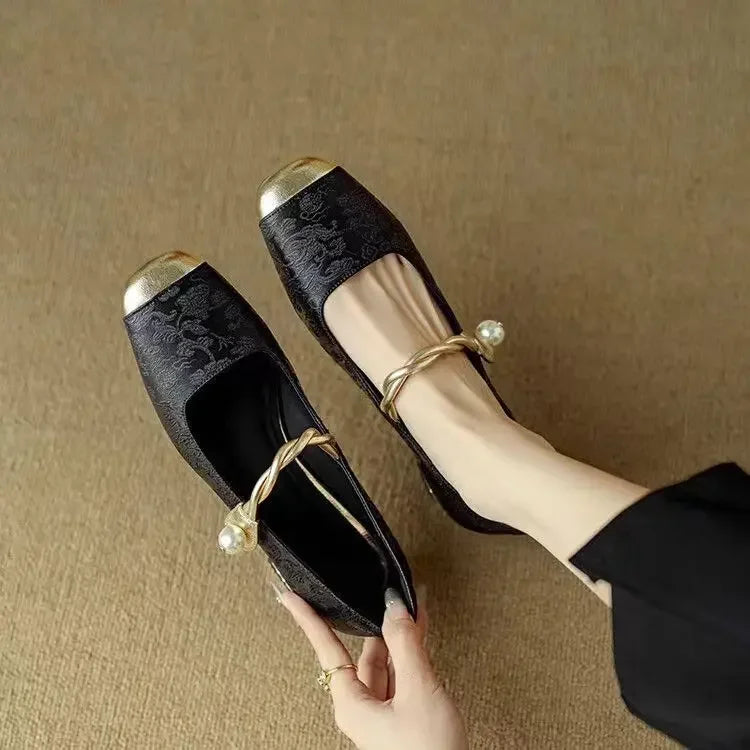 Averlinea | Elegant Mary Jane Shoes